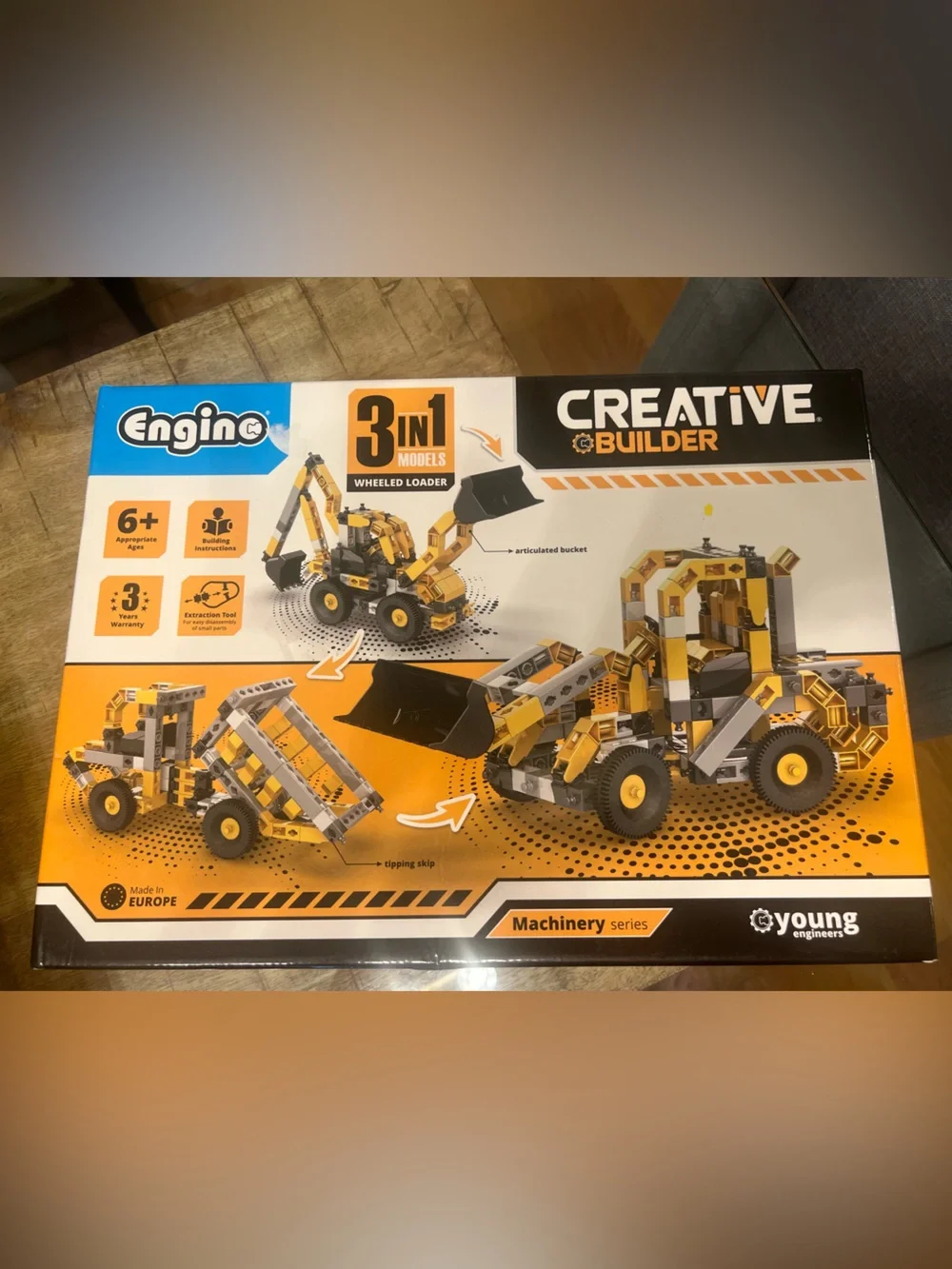 Engino Creative Builder 3-in-1 Wheeled Loader trucks STEM building kit